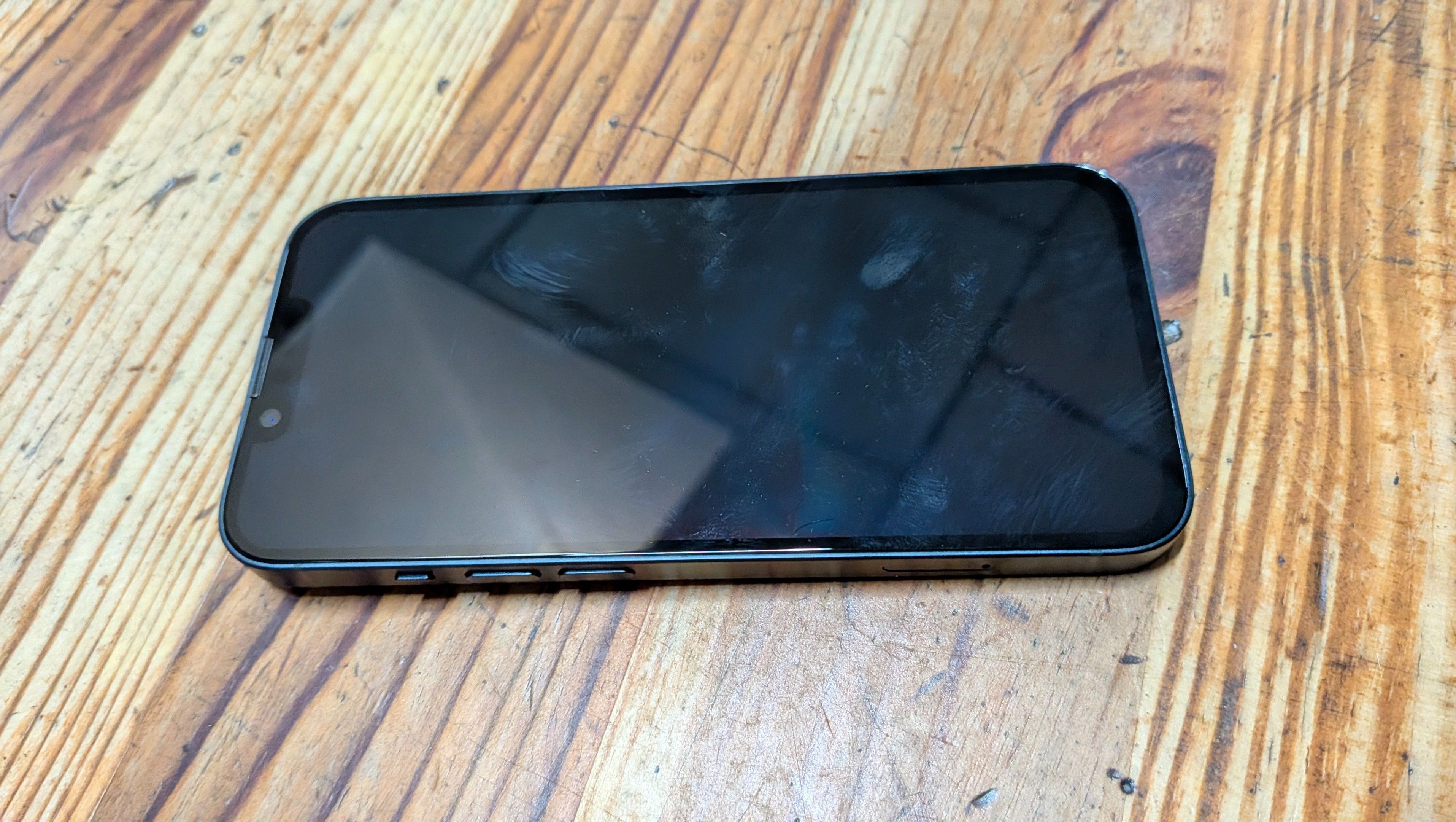TELEPHONE PORTABLE APPLE IPHONE 14 - TVA RECUPERABLE