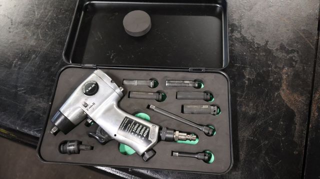 Déboulonneuse déblocage bougies de chauffe et douilles PICHLER 