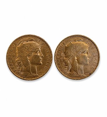 deux souverains d'or, dont l'un représente la tête d'une femme et l'autre celle d'un homme