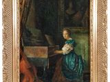 un vieux tableau représentant une femme assise au piano, vêtue d'une robe verte