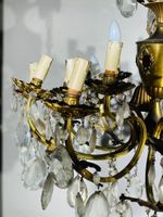 Lustre électrifié en bronze doré à dix-huit bras de lumières… (photo 2)
