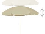 un parapluie blanc avec un manche noir et un parapluie blanc avec un manche noir