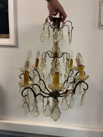 Lustre à pampilles cristal. H 60 cm