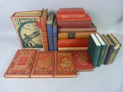 Ensemble de livres anciens à dos entoilés et cartonnés, thèm…