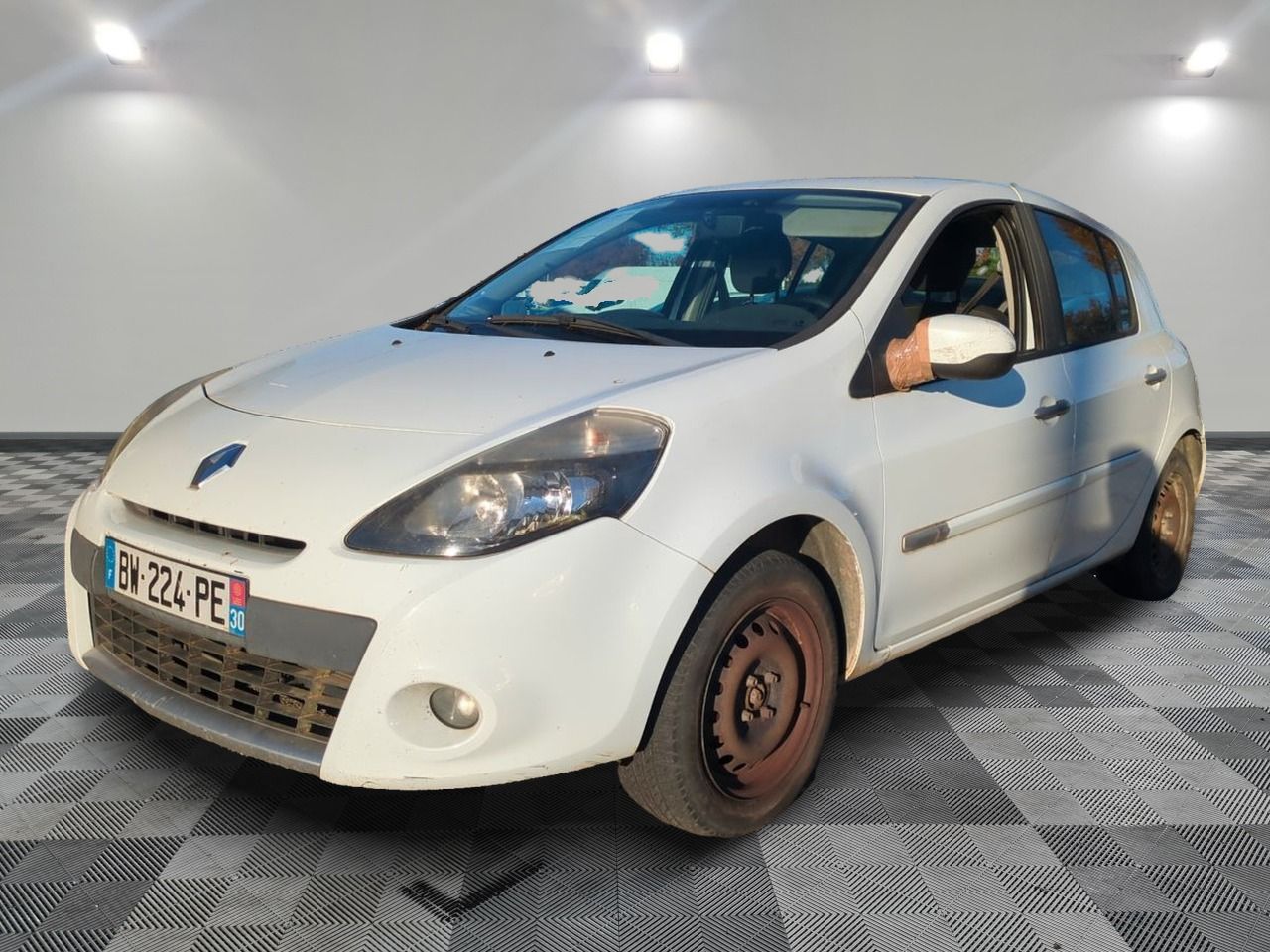 RENAULT - CLIO III DCI 75 ECO2 EXPRESSION CLIM EURO 5 - GO -…