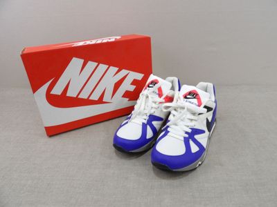 Nike Air Force Low bleu, blanc et rouge, tout neuves