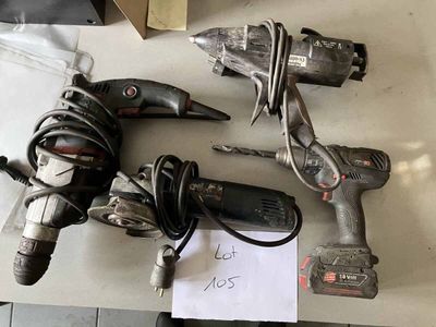 Perceuse METABO, meuleuse BOSCH, visseuse à pile, pistolet à… - Photo 1