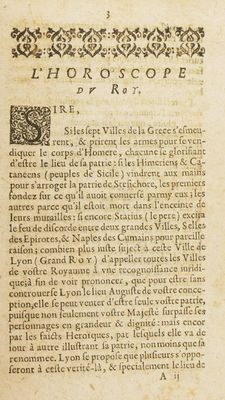 un vieux livre avec un titre en noir et blanc