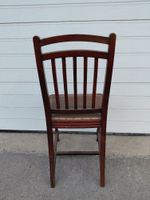 Chaise en bois, dossier à barreaux verticaux et une assise e… (photo 5)