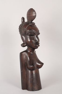 buste en ébène. Travail africain. - Photo 1