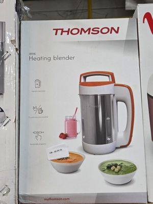deux cartons de produits alimentaires exposés à la vente