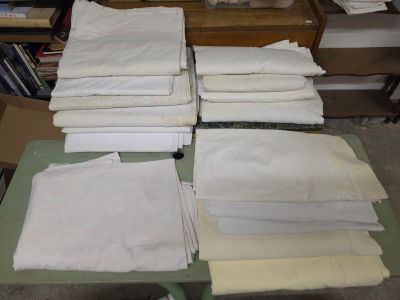 149 / À récupérer dans une maison à Meyzieu : -1 B-Arm…