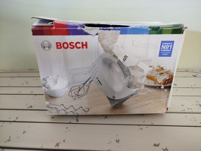 1 batteur de marque BOSCH - (Produit non testé, non vérifié, sans gara - Photo 1