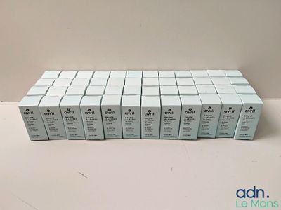 Lot de 48 recharges de baumes à lèvres AVRIL - NEUVES - TVA …