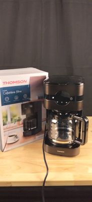 Cafetière programmable Thomson THCM900D 900W Noir