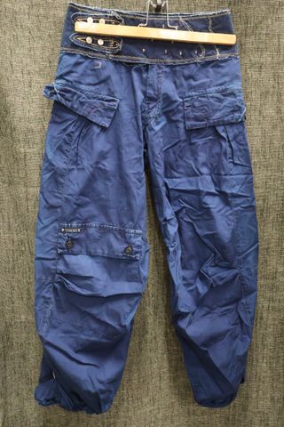 MARITHÉ + FRANCOIS GIRBAUD – Pantalon bleu en coton. Taille : 36