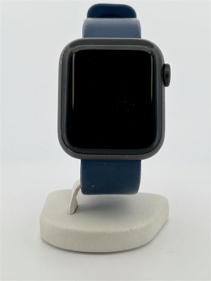 Lot de trois montres Apple. Leur fonctionnalité n'a pas été … - Photo 1