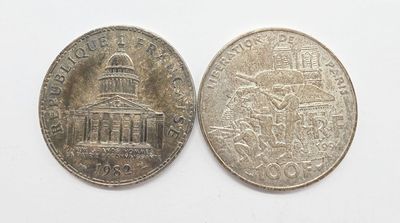 deux pièces d'argent sur lesquelles figure l'image d'un bâtiment