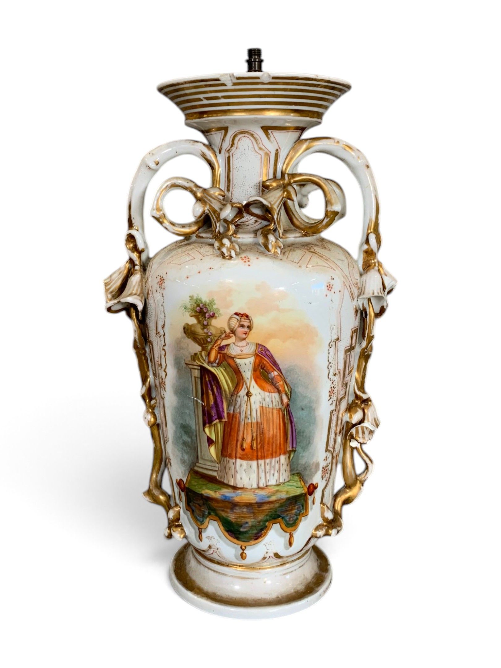 Vase balustre en porcelaine à décor peint d'une jeune femme …