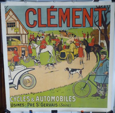 une enseigne sur laquelle est inscrit « Clement Cycles and Automobiles »