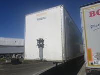 Semi-remorque FRUEHAUF FOURGON STD, essieux SAF (photo 6)