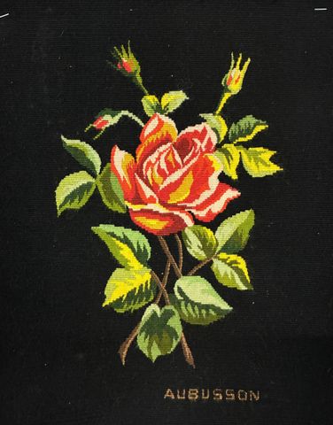 Tapisserie d’Aubusson « roses ». 41x35cm. Sans cadre