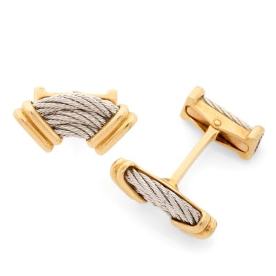 une paire de boutons de manchette en or et en argent, avec un motif torsadé