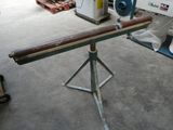 l'image d'une machine posée sur une table