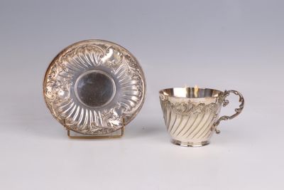 GALLIA Tasse à chocolat en métal argenté à cotes torses et r…