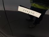 a sticker on the door of a car that says vaauto