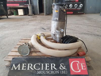 FLYGT - POMPE IMMERGEE 400V POUR EAU BOUEUSE - 50M3/H - Ener…