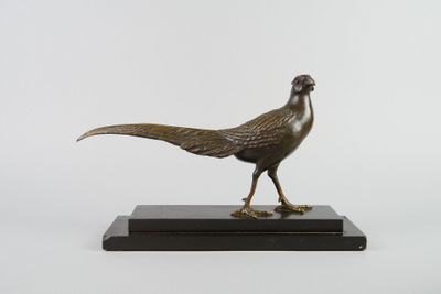 Faisan. Sculpture en bronze sur socle en marbre. Non signée.
