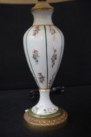 LIMOGES - lampe de table en porcelaine avec montures en bron… (photo 3)