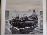 une photo d'une famille dans un bateau sur l'eau