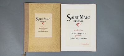 Le livre est ouvert sur une surface grise, avec une couverture en noir et blanc.
