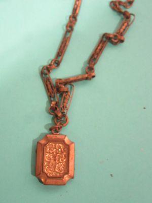 Chatelaine EN Metal Dore 14 - 18 Euro