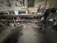contenu de létabli divers outillages et pieces d'occassion a… (photo 2)