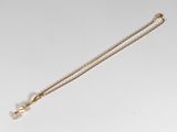 collier plaqué or orné d'une perle unique montée sur une chaîne plaquée or