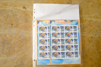 Un lot de 2 feuillets de timbres F3365A, neufs 1er choix.