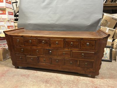 Important meuble de rangement ou d'ouvrage ? en bois exotiqu… - Photo 1