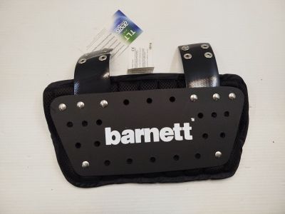 une ceinture noire ornée d'un logo blanc