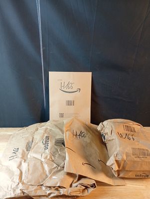 Lot de 4 colis Mystere (Retour Amazon,NPAI, Adresse incomple…