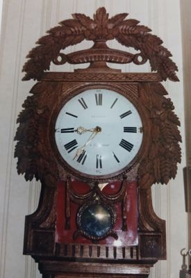 NORMANDIE, XIXème - Fine horloge de parquet, dite de Saint N…