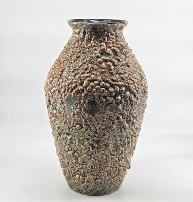 EMAUX DE MIEL - VALLAURIS. Important vase en faience émaillé…