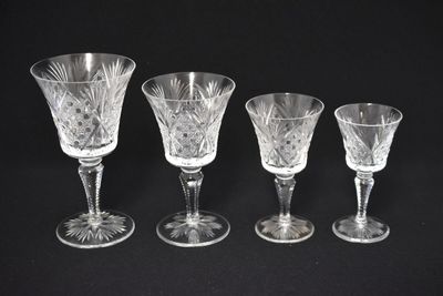SAINT LOUIS, Service de verres en cristal modèle VOLOGNE com… - Photo 1