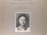 un vieux livre sur lequel figure le portrait d'une femme