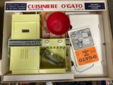 une boîte contenant un certain nombre d'objets