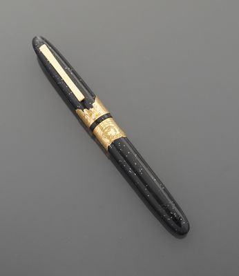 Omas Modèle "Las Vegas" Stylo plume en résine noire pailleté…