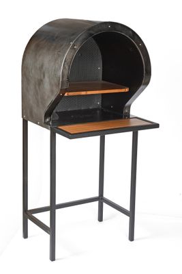 une image représentant un barbecue avec une table en dessous