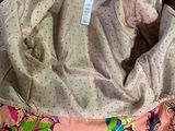 an image of a piece of clothing with a tag on it